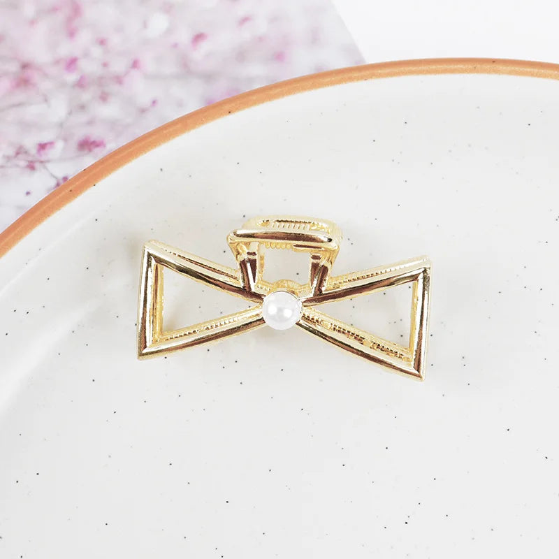 Small Minimalist Hair Claw Clips Metallic Gold Hollow Out Geometric Ponytail Holder Clamp Seashell Heart Bowknot Barretteses