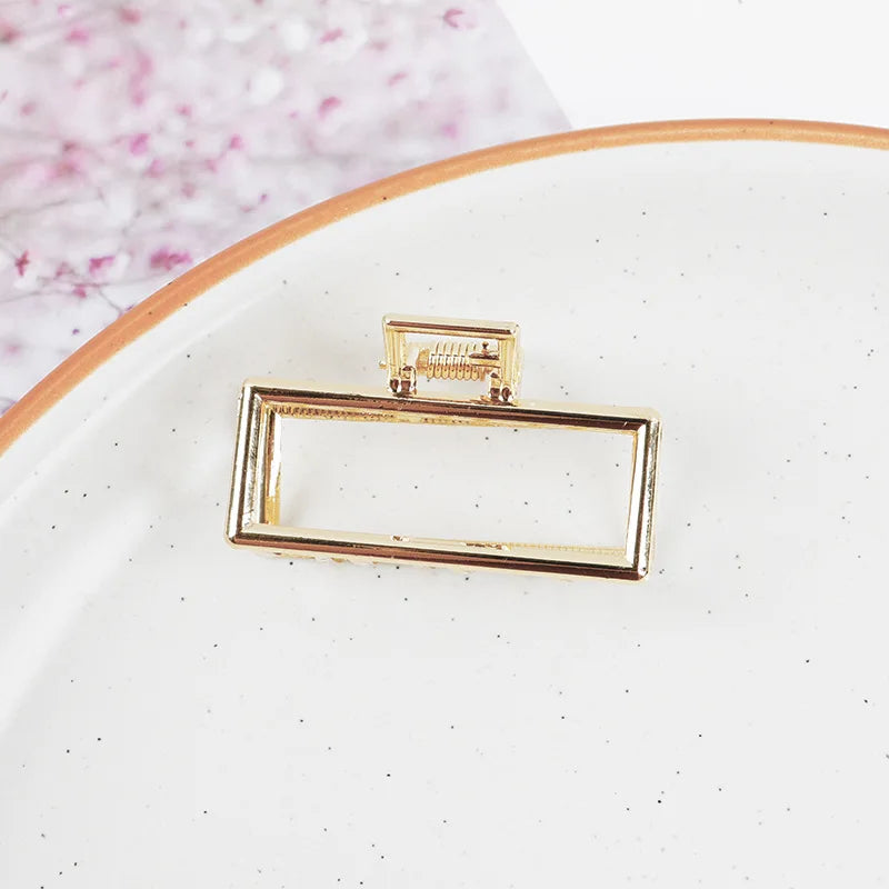 Small Minimalist Hair Claw Clips Metallic Gold Hollow Out Geometric Ponytail Holder Clamp Seashell Heart Bowknot Barretteses